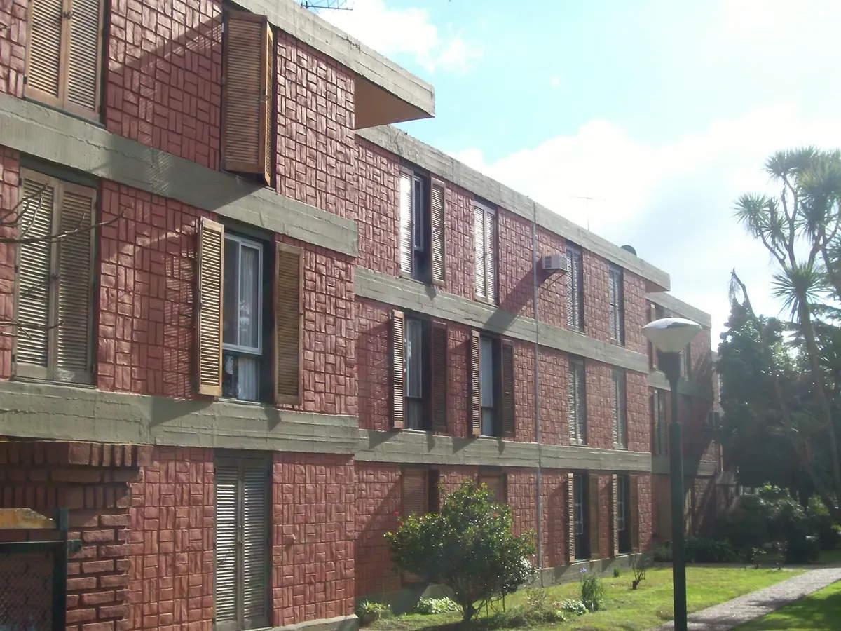 Alquiler De Departamento De Tres Ambientes En Barrio Luz Y Fuerza