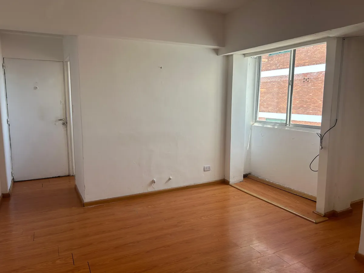 One-bedroom apartment in Recoleta