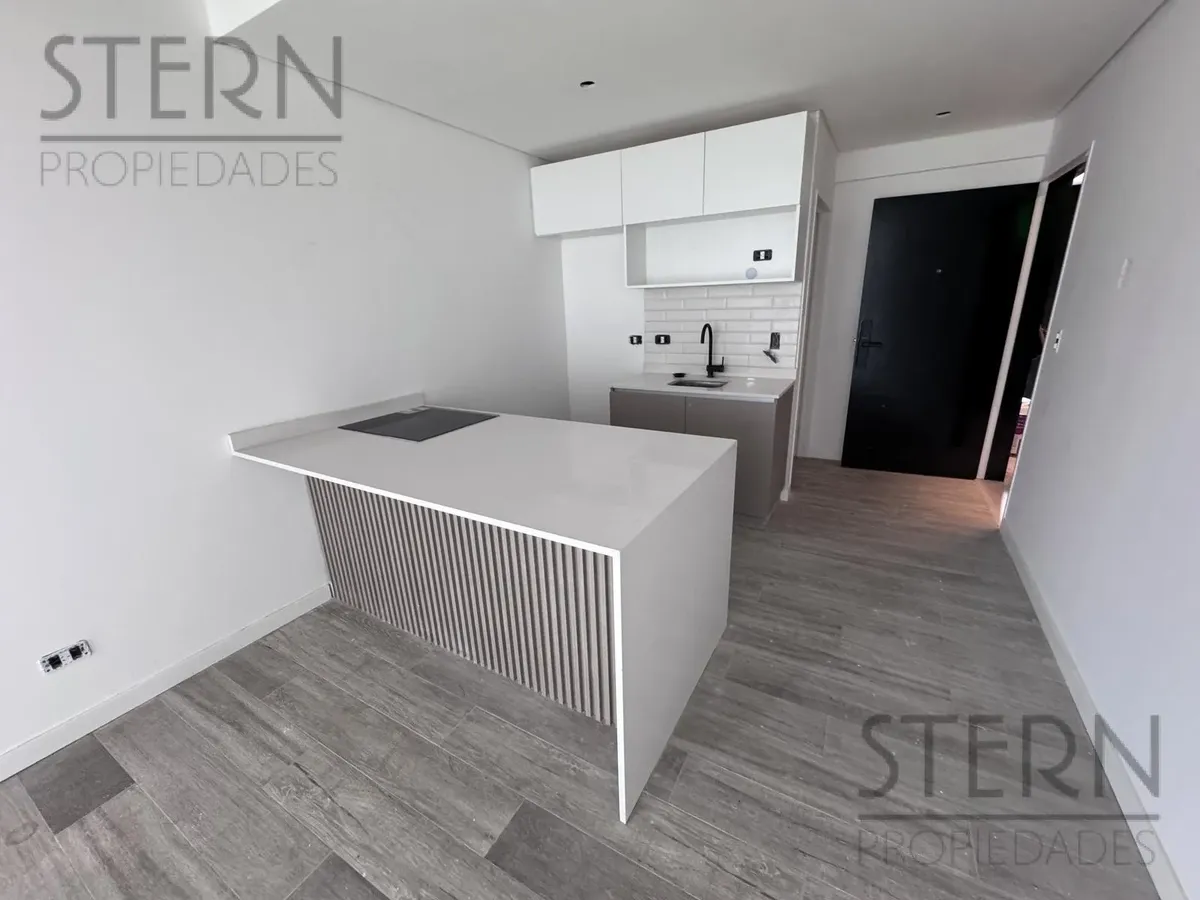 Двухкомнатная квартира с террасой и парковочным местом в Villa Crespo