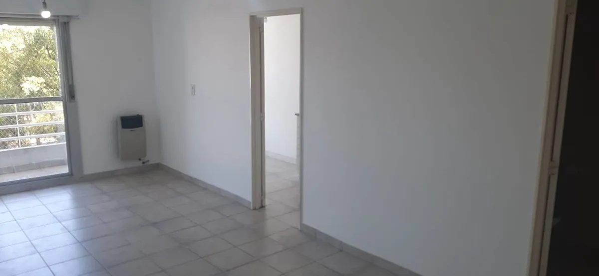 Studio apartment with balcony in La Boca