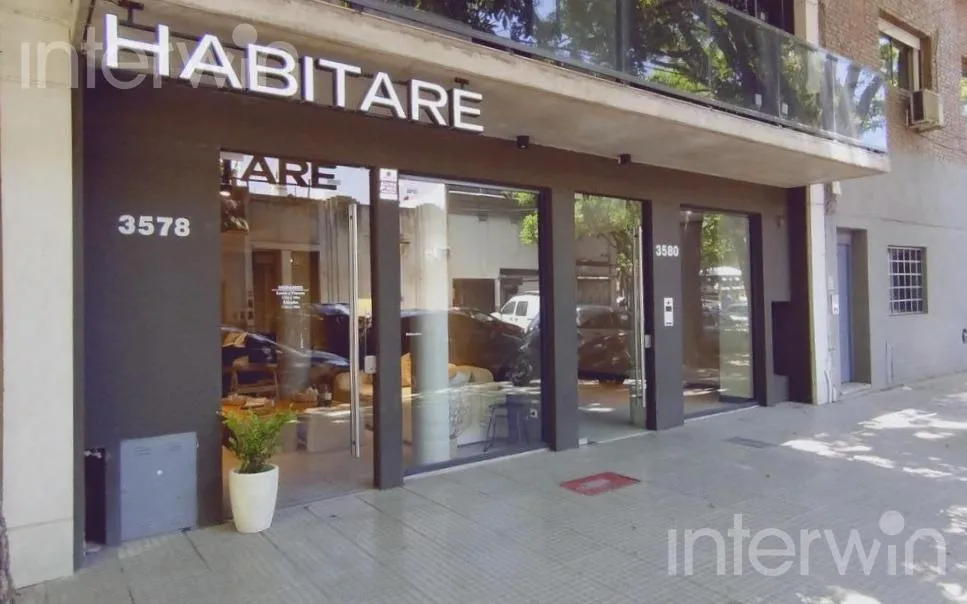 Apartamento de dois ambientes com 1 quarto e varanda em Colegiales