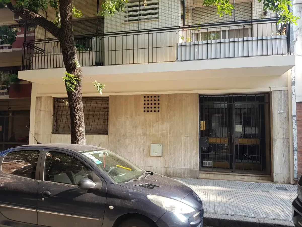 Departamento de 2 ambientes con patio en Parque Patricios sin expensas