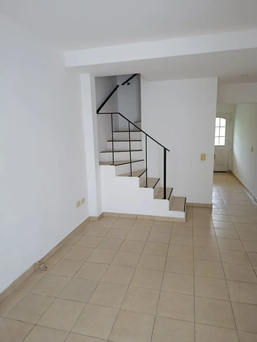 Duplex En Alquiler En Muñiz