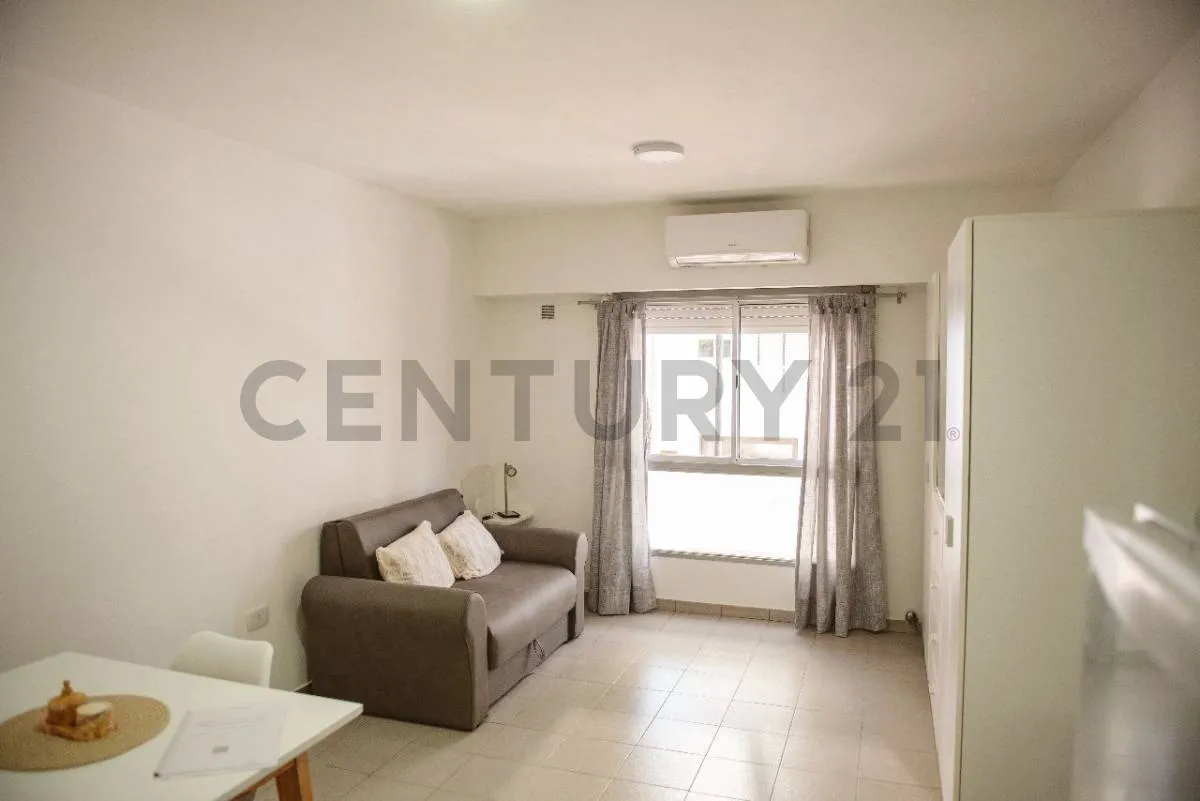 Furnished studio apartment in La Plata, near faculties