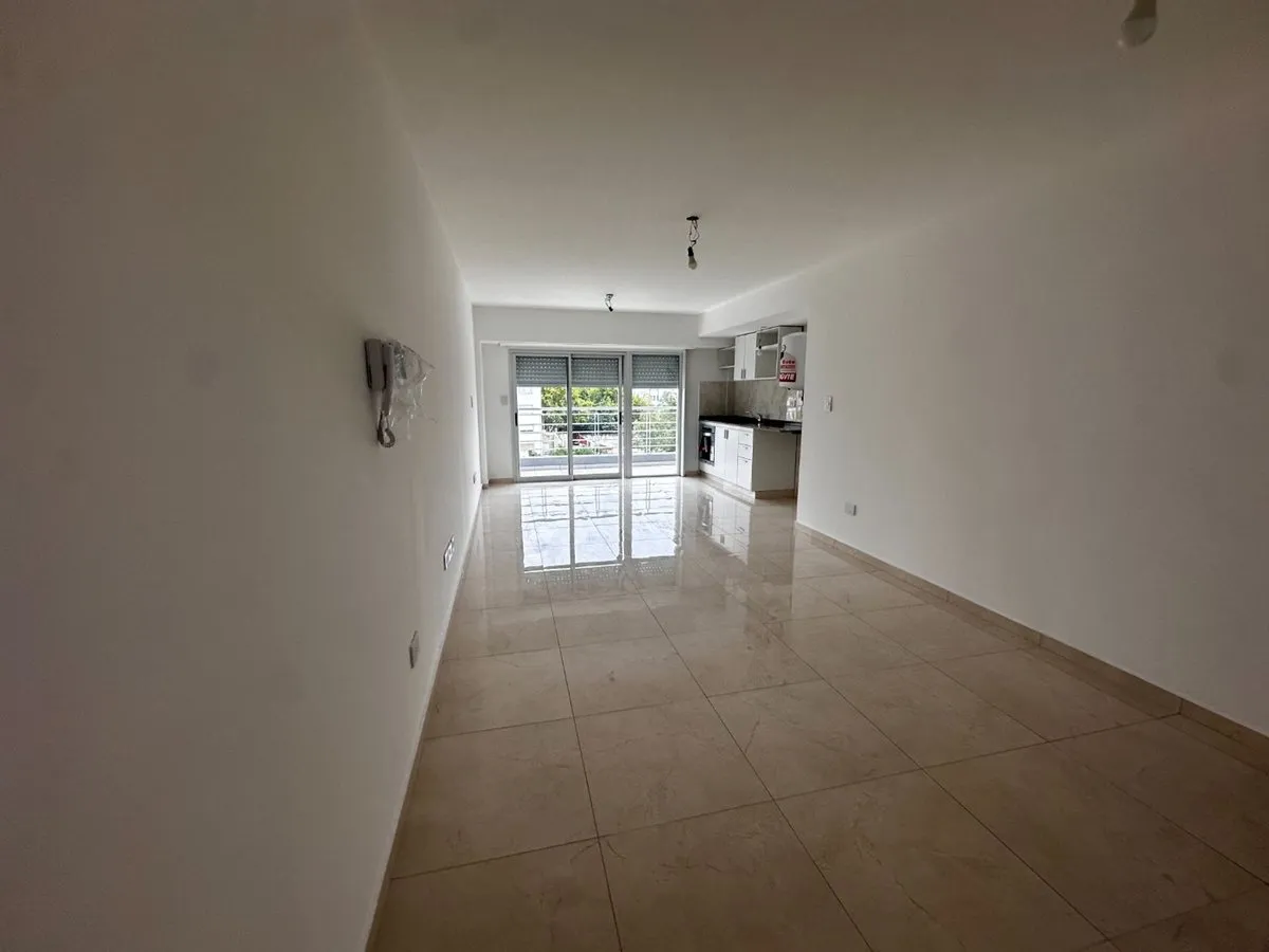 New studio apartment in Morón