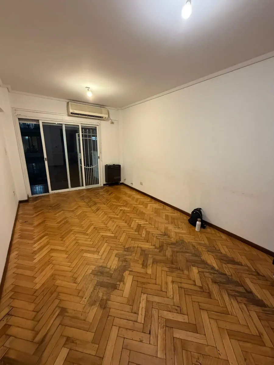 Departamento de 3 ambientes con cochera en Villa Urquiza