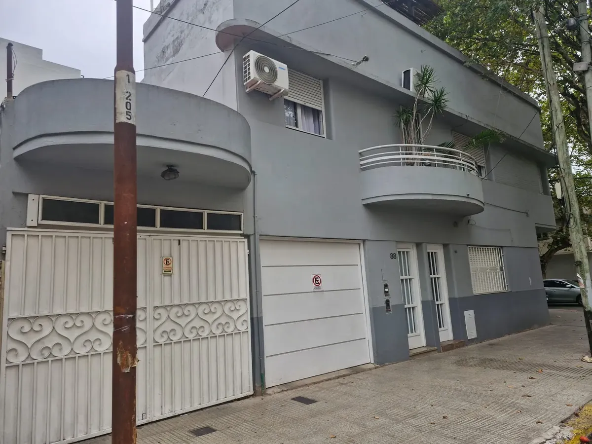 Three-room ground-floor or upper PH in Ramos Mejía Norte