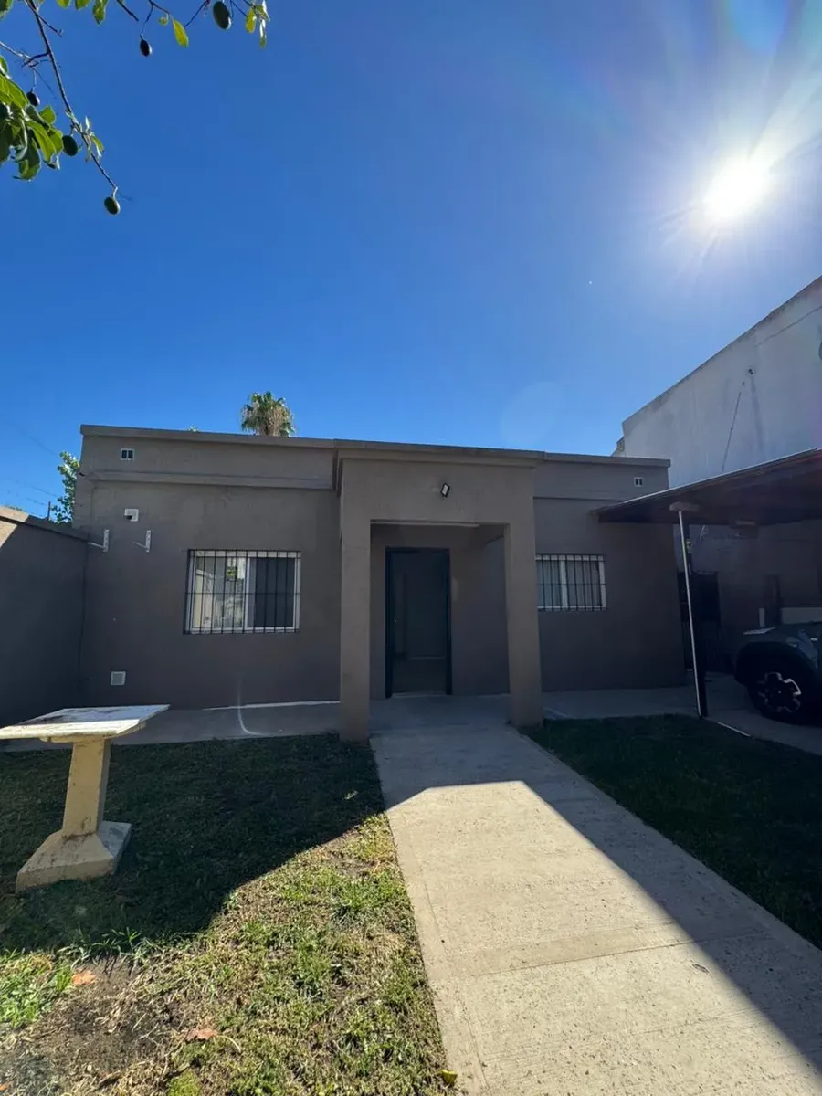 Casa de 2 dormitorios en Virreyes