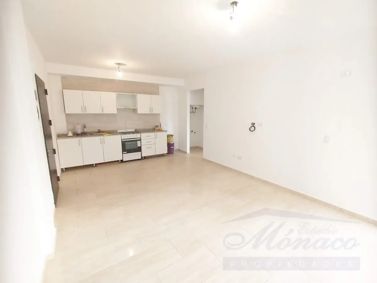 Квартира с 1 спальней и балконом в Villa Urquiza
