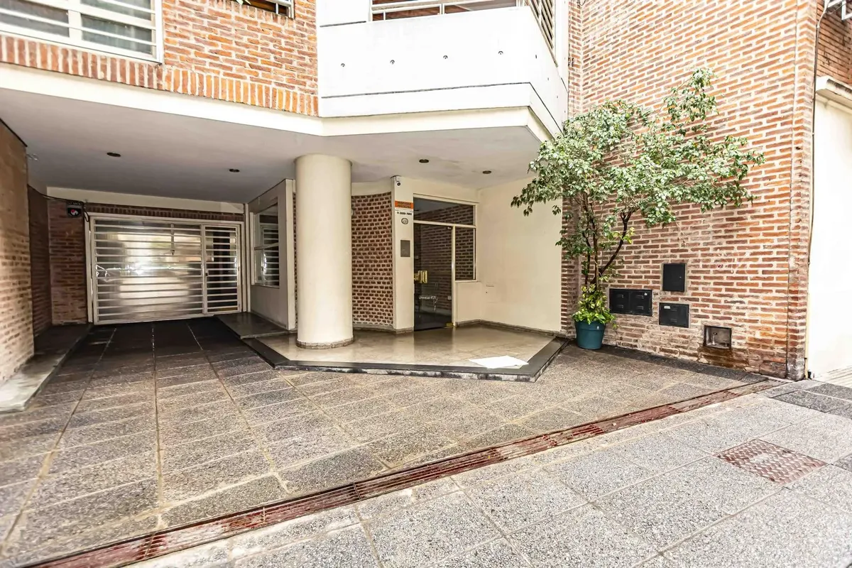 Kitnet com terraço em Palermo