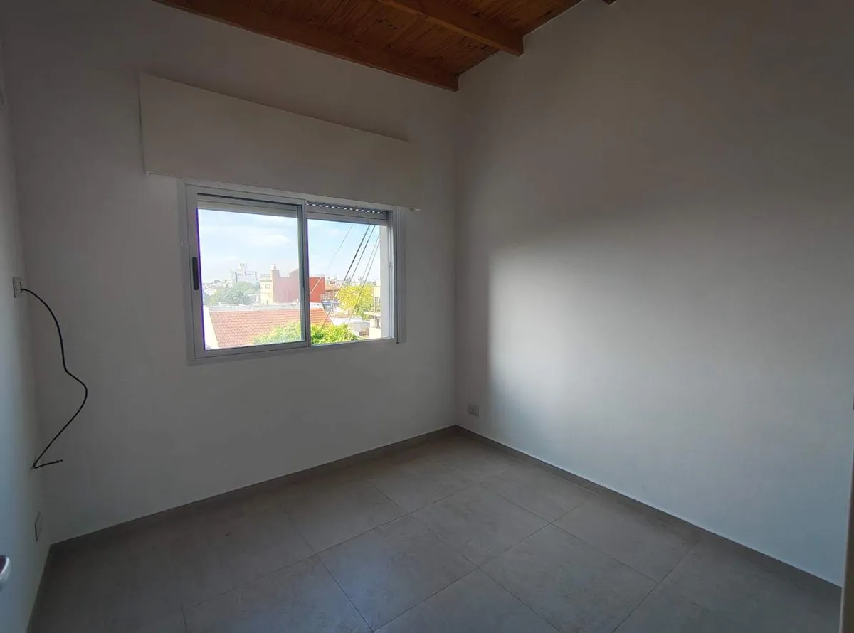 Two-room apartment with balcony in Villa Bosch