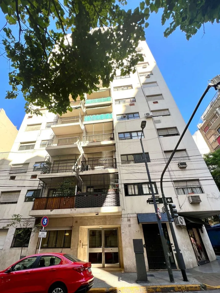 Apartamento de dois ambientes no 4º andar lateral em Recoleta