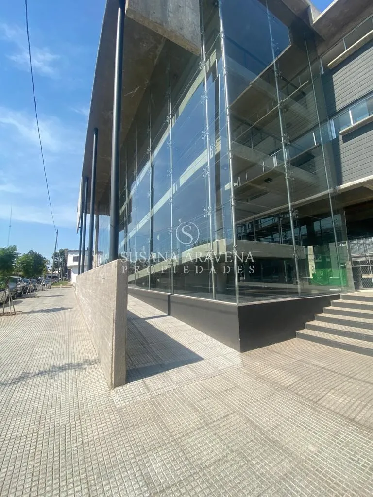 Escritório de 54 m² com mezanino em Pilar