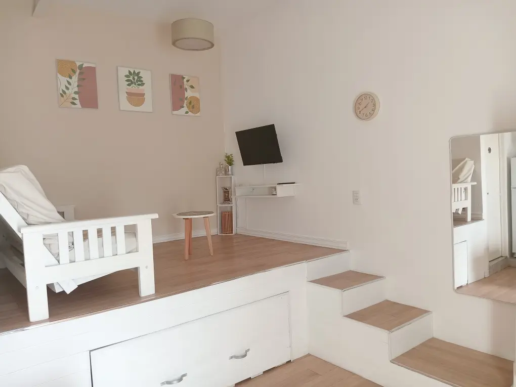 Studio apartment in Lanús