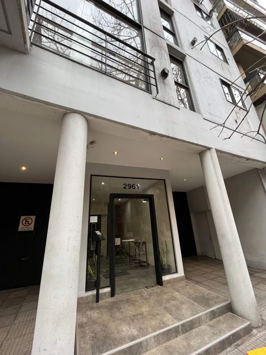 Loft-style one-bedroom apartment with balcony in Núñez
