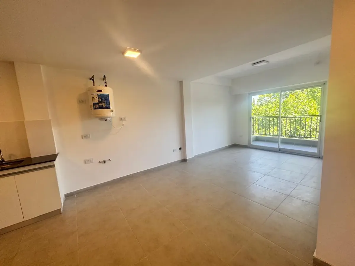 Departamento En Alquiler En Adrogué