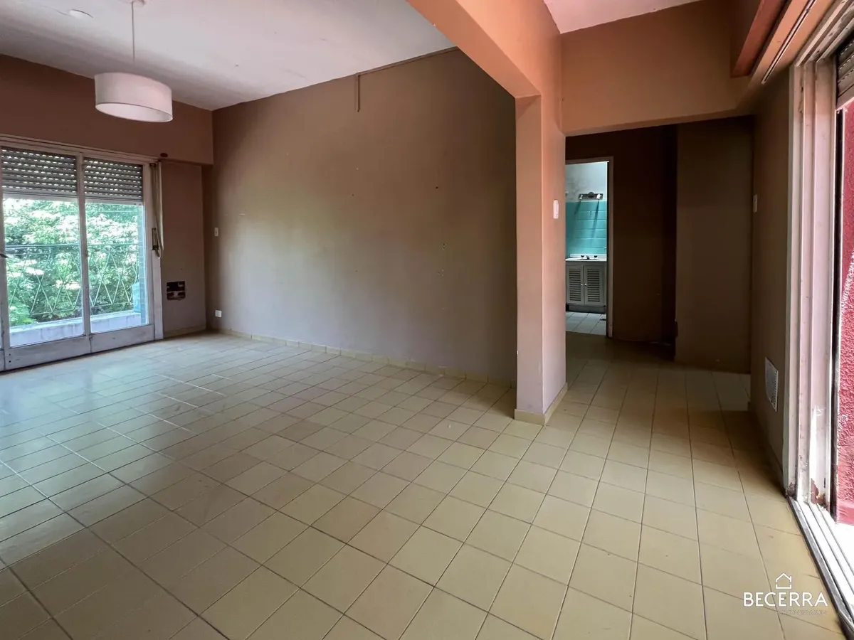 Apartamento de dois ambientes com 1 quarto para alugar em Hurlingham Centro