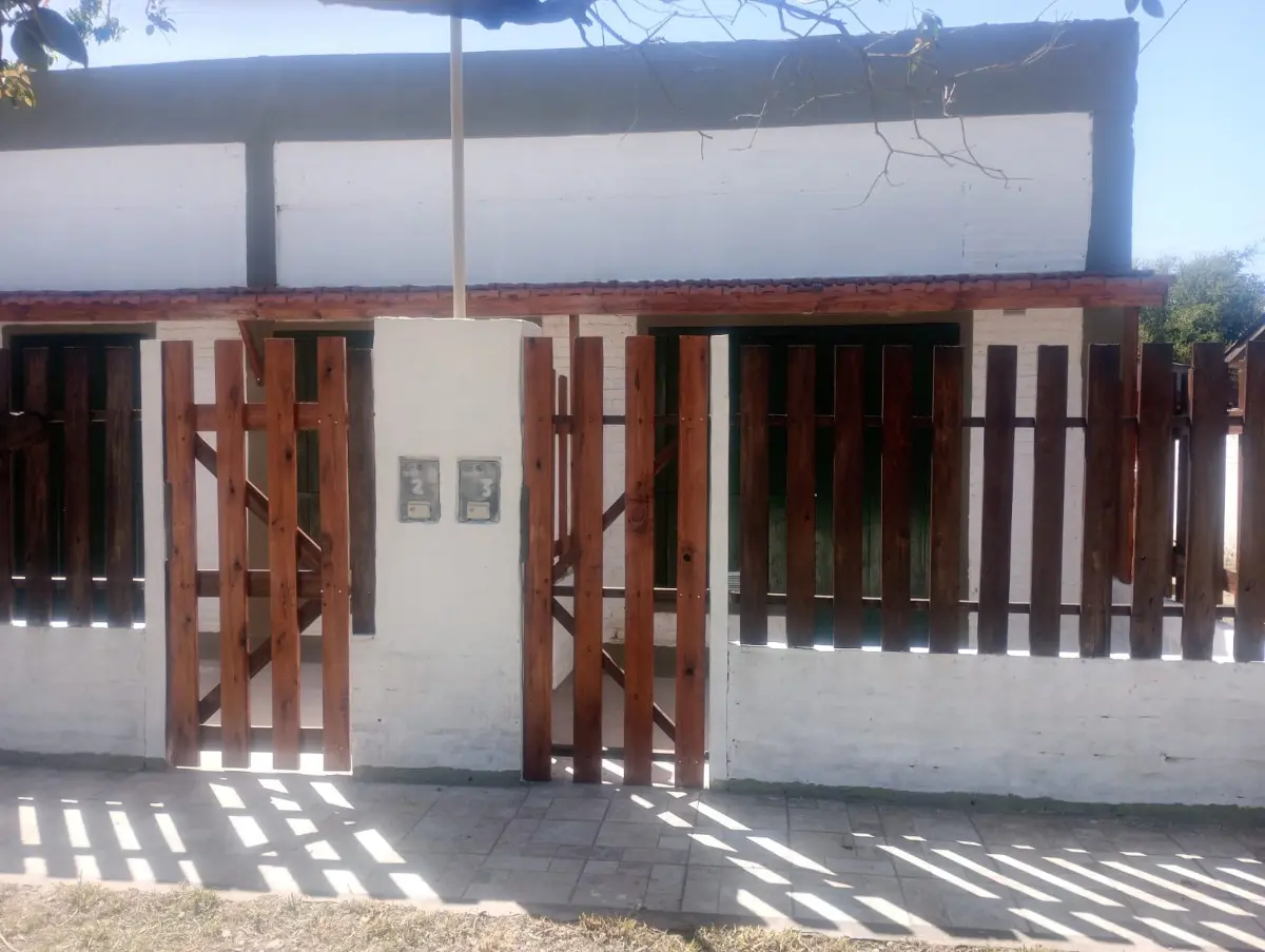 Casa En Alquiler En Burzaco