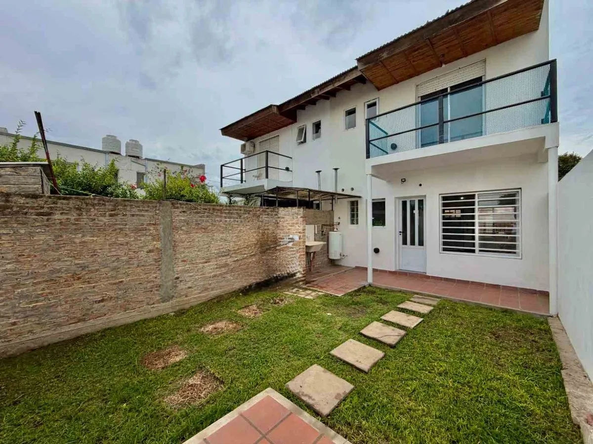 Duplex com 2 quartos para alugar em Tolosa, La Plata
