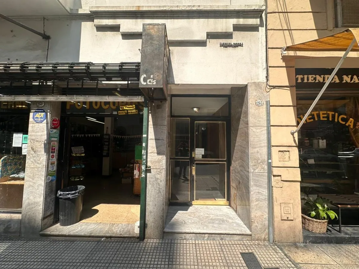 Apartamento de 1 quarto e meio (kitnet) em Balvanera