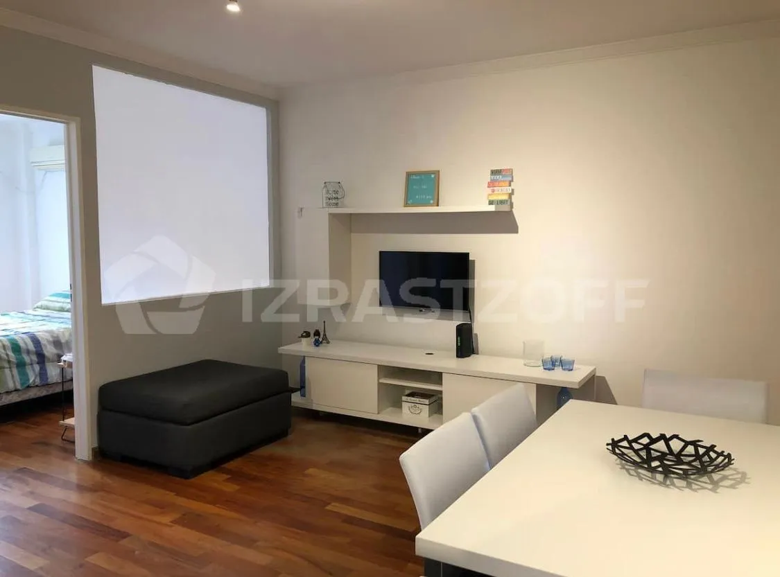 С мебелью двухкомнатная квартира с 1 спальней в Martínez