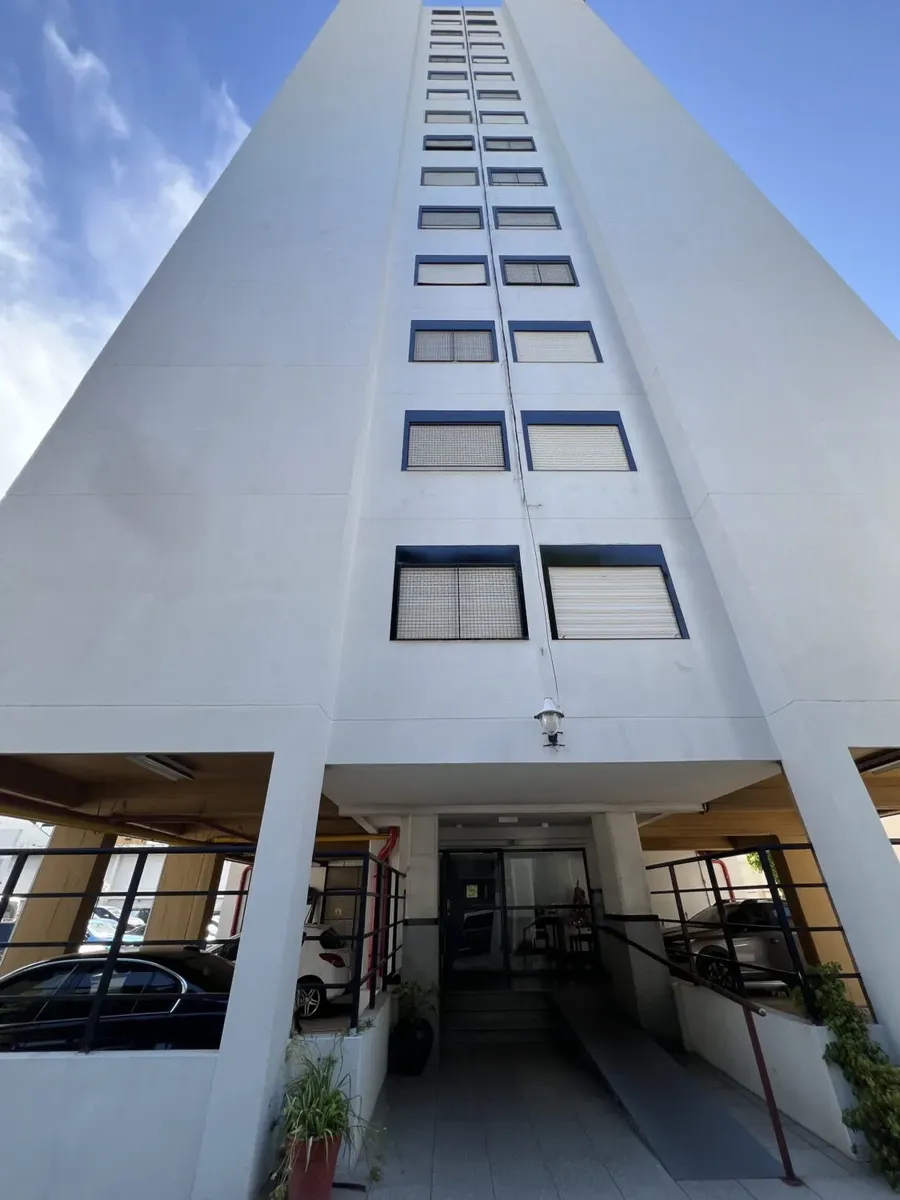 Трёхкомнатная квартира в Villa Luro