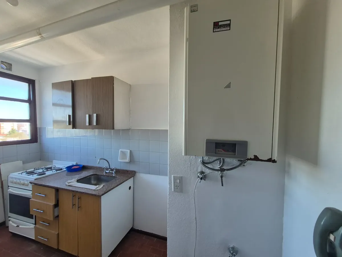 Kitnet de estúdio no 5º andar lateral em Wilde Centro, Avellaneda