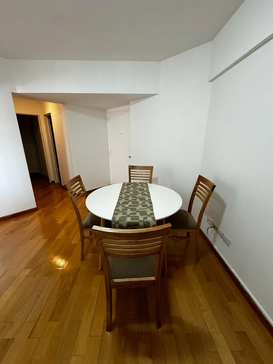 Меблированная трёхкомнатная квартира с 2 спальнями в Saavedra