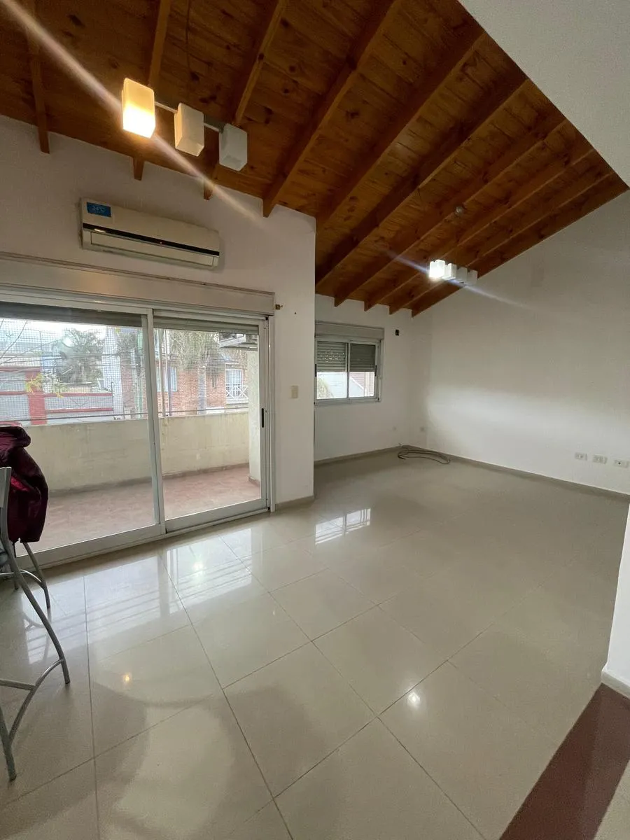 Departamento En Ezeiza, Pedro Pravaz 217