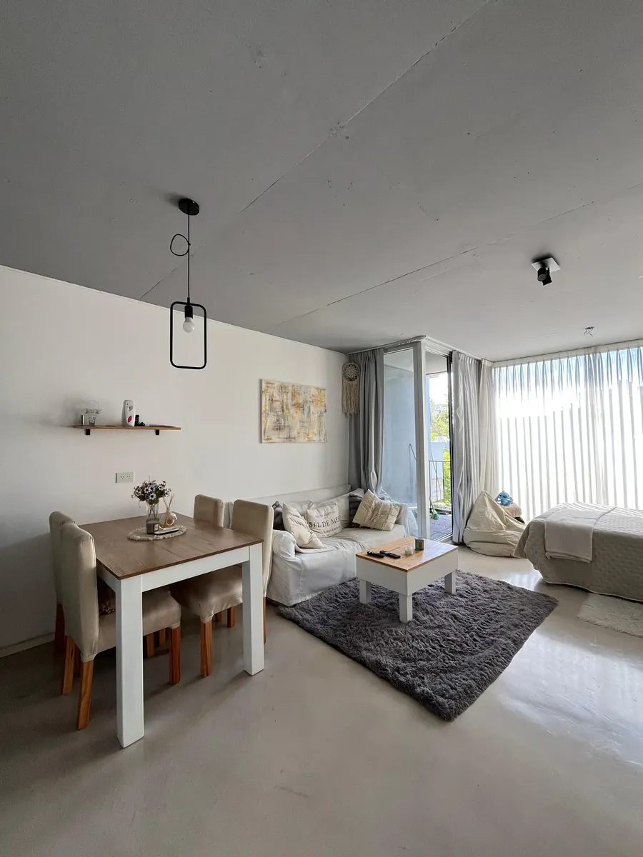 Квартира-студия с балконом в Saavedra