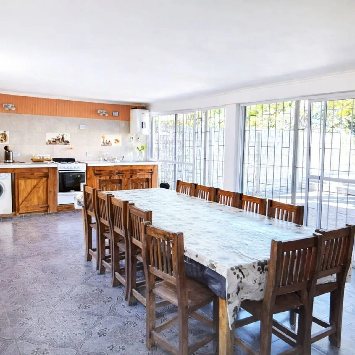 Apartamento de 3 dormitórios em V. Tesei