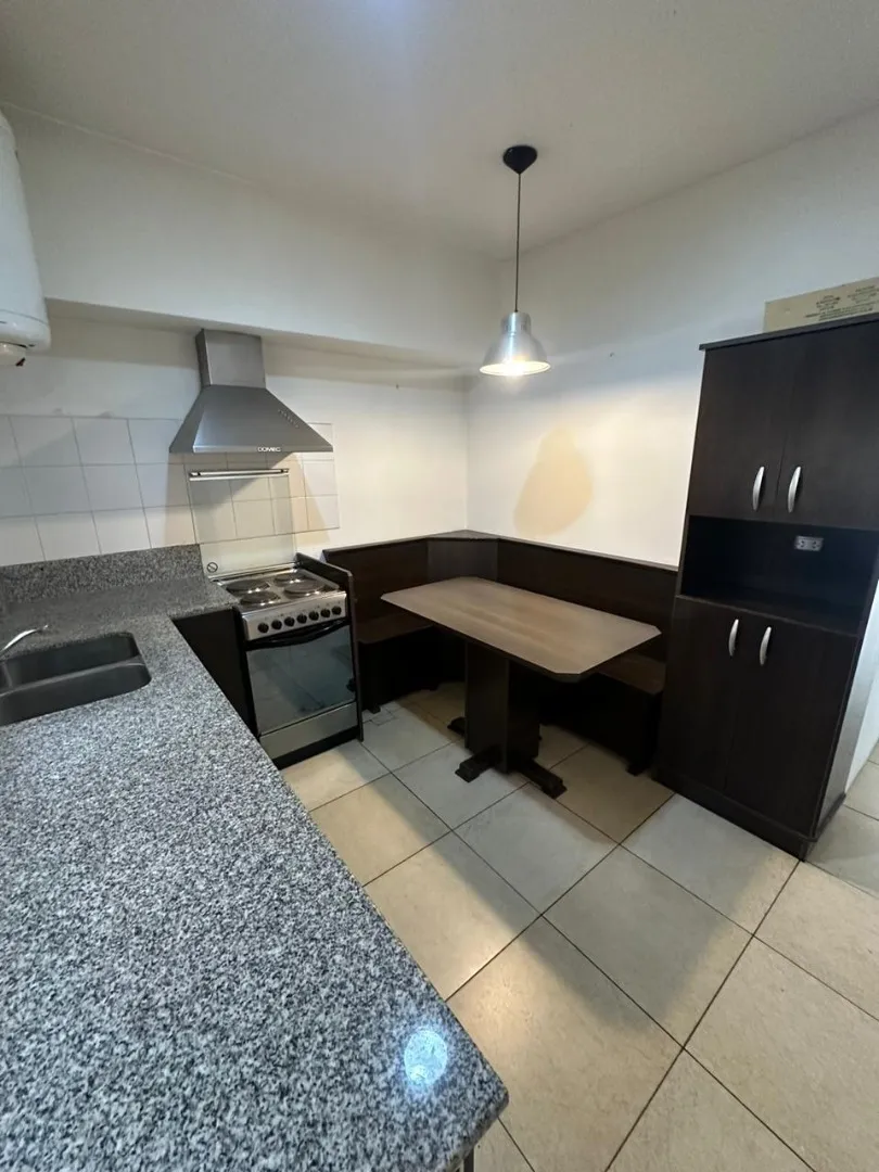 Three-room apartment with parking in Merlo Centro