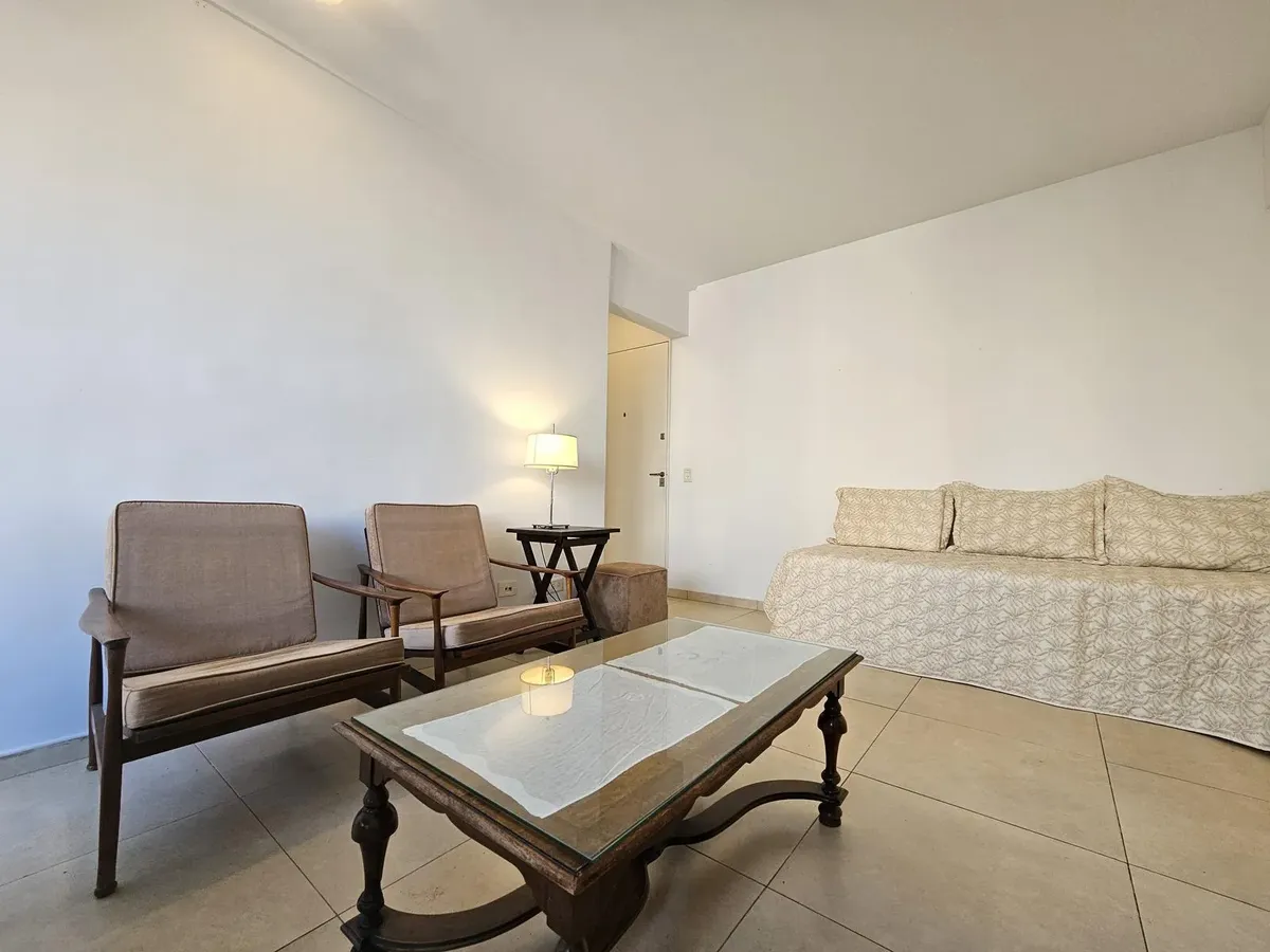 Apartamento de dois ambientes reformado em Martínez