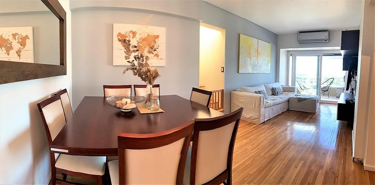 Apartamento duplex mobiliado com 2 dormitórios em Vicente López