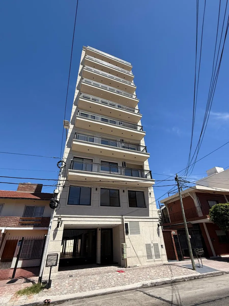 Kitnet novo em Avellaneda com varanda