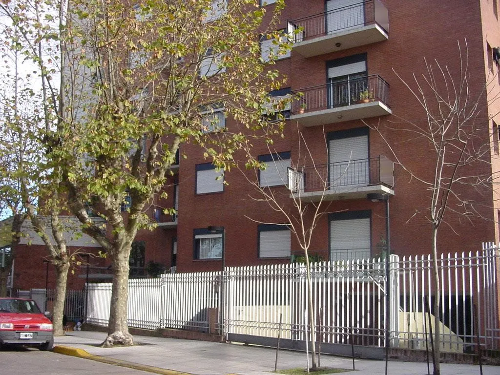Departamento de 2 ambientes al contrafrente en San Isidro