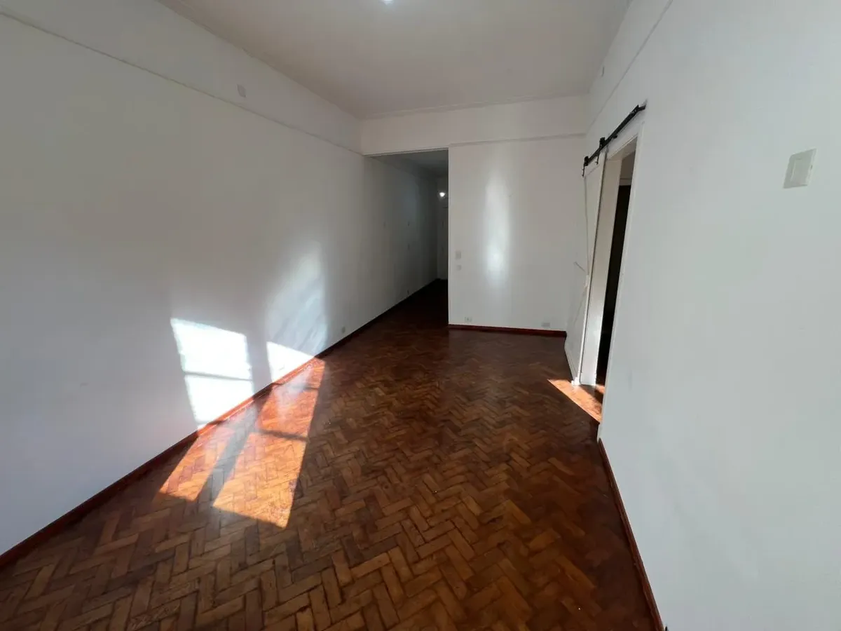Apartamento PH de 2 quartos sem mobília em Recoleta