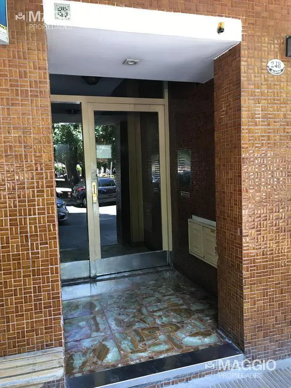 Departamento de 2 ambientes con 1 dormitorio en Ramos Mejía