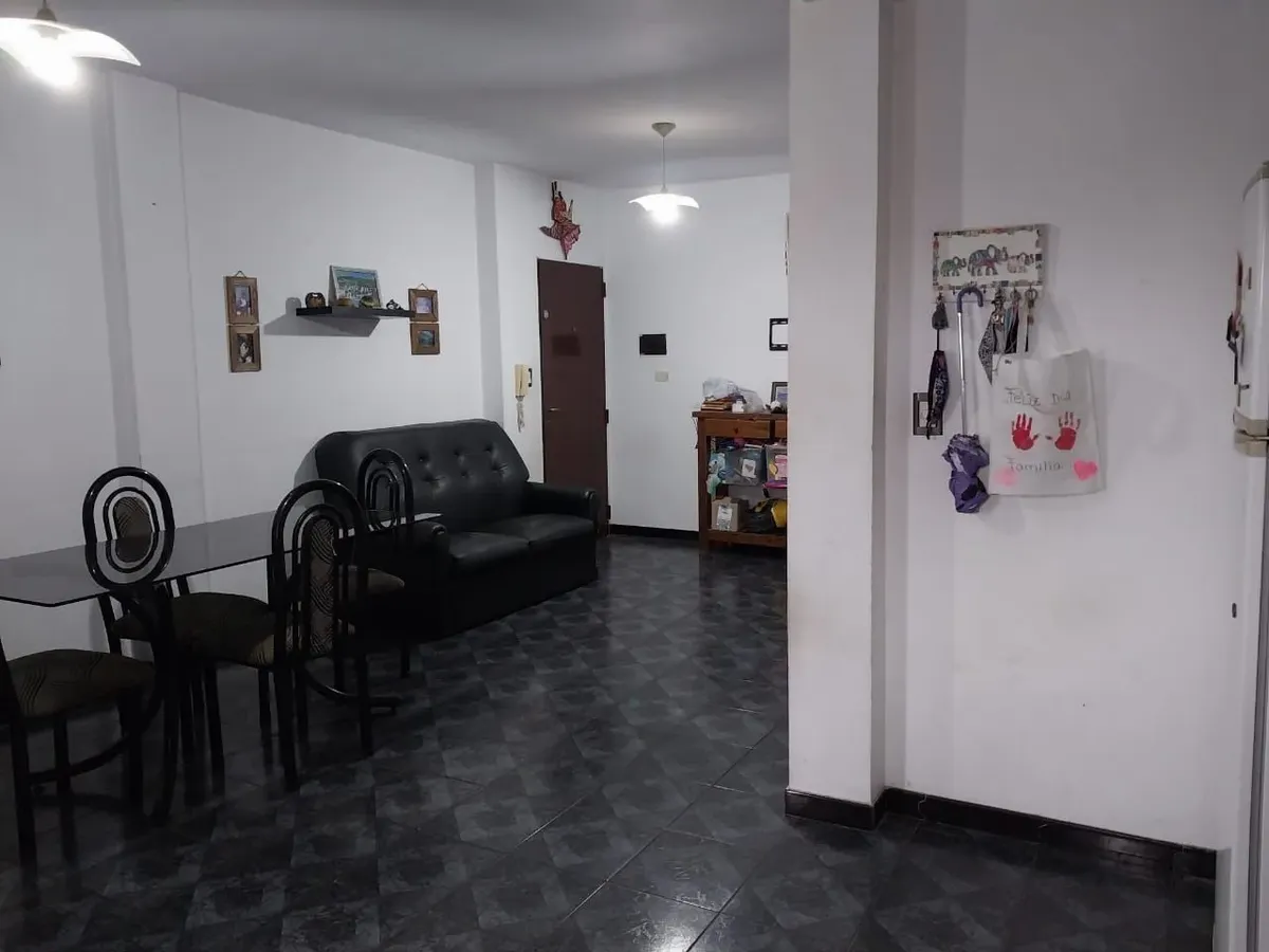 Departamento de 3 ambientes en Isidro Casanova