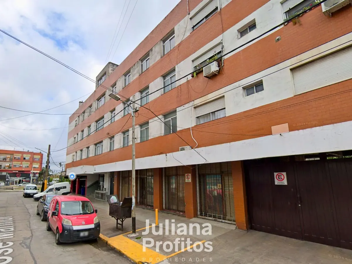 Departamento Dos Ambientes En Alquiler - Florencio Varela