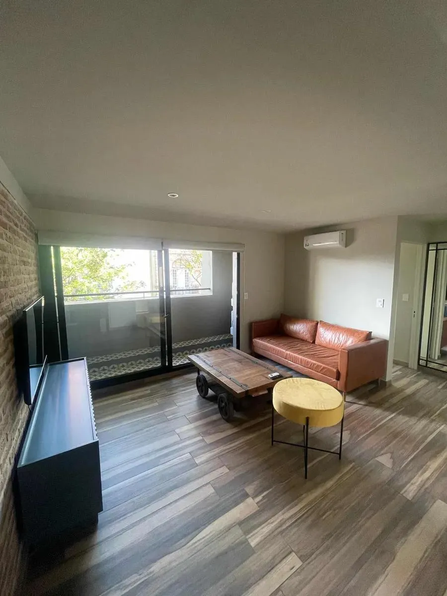 Two-room apartment in San Telmo