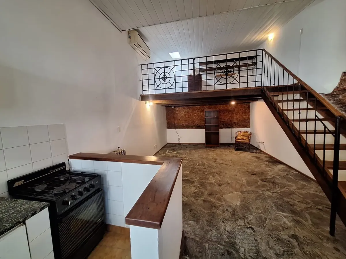 Loft PH monoambiente sin expensas en Villa Crespo