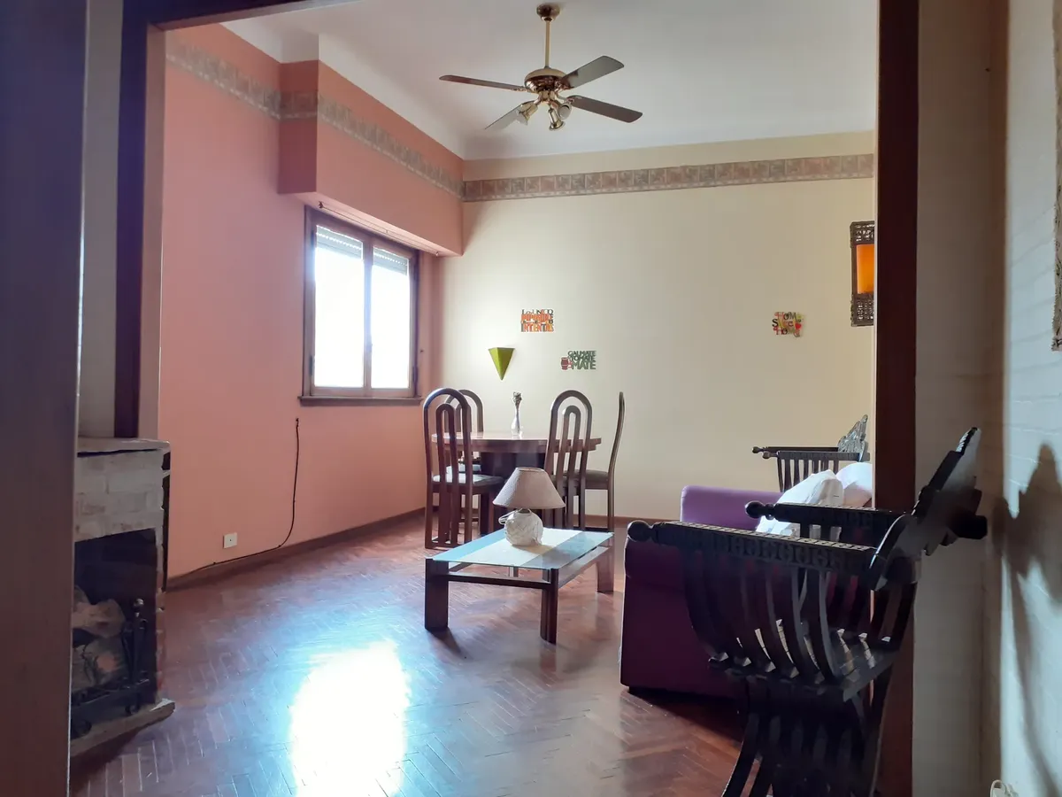 Departamento de 3 ambientes con 2 dormitorios en Parque Chacabuco