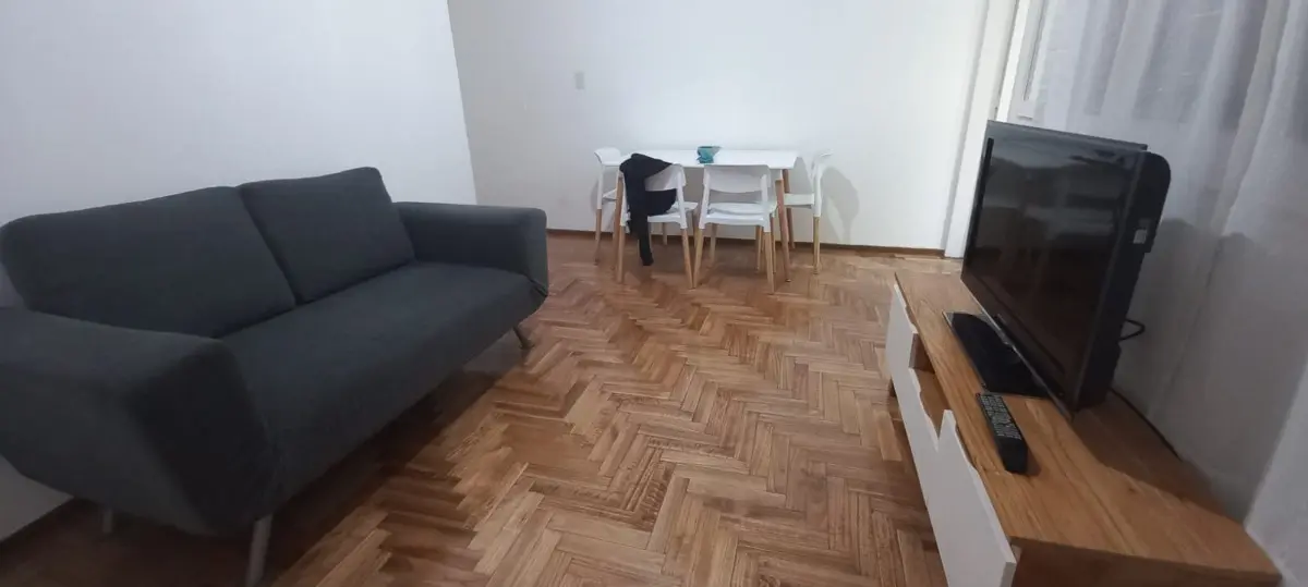 Apartamento de dois ambientes para aluguel temporário em Almagro