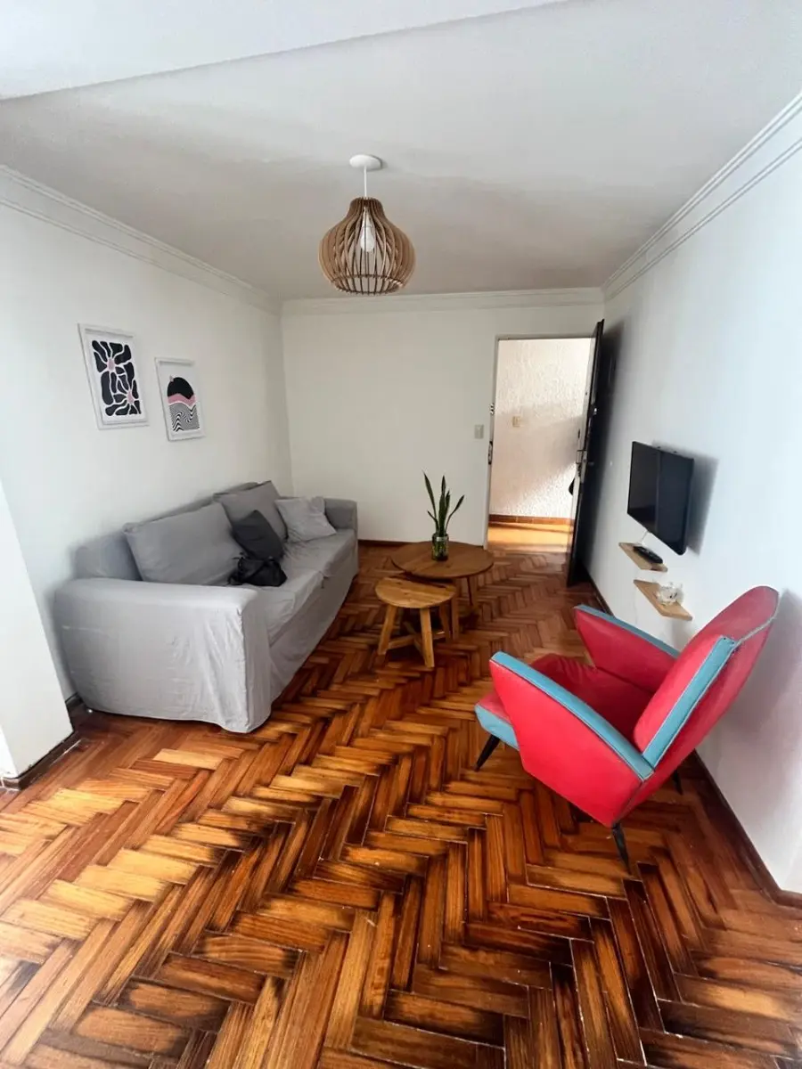 Apartamento de três ambientes com 2 dormitórios em Villa Crespo
