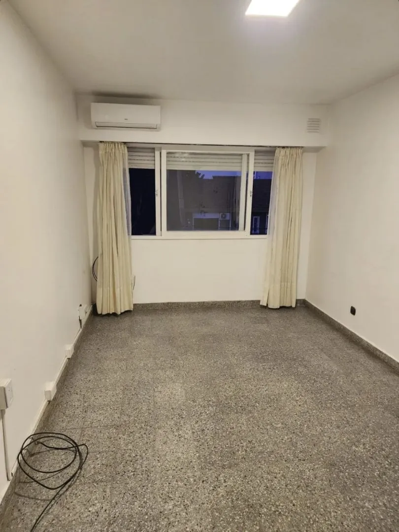 Departamento de 2 ambientes en Ramos Mejía