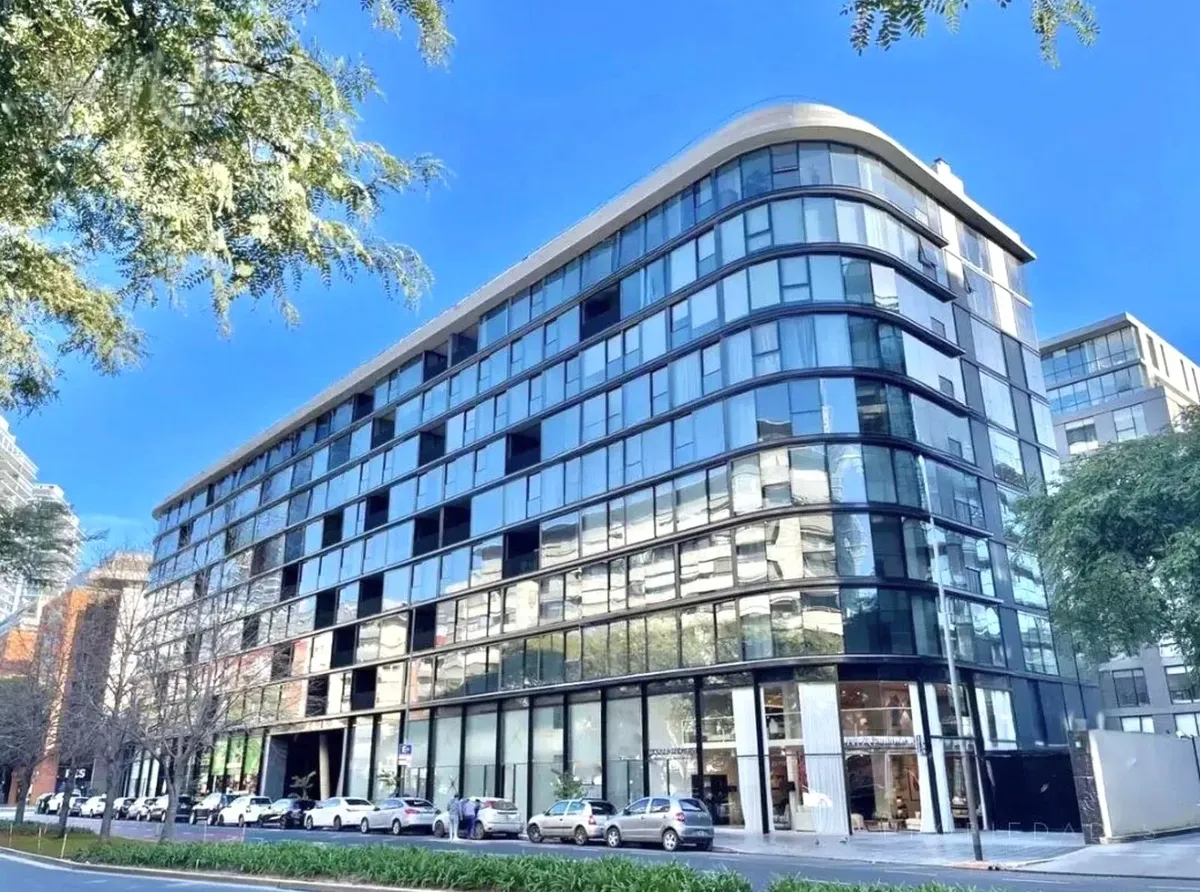 Apartamento de dois ambientes com vaga de garagem em Puerto Madero