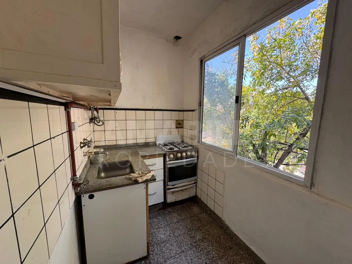 Two-room PH apartment overlooking the fountain in Parque Chas