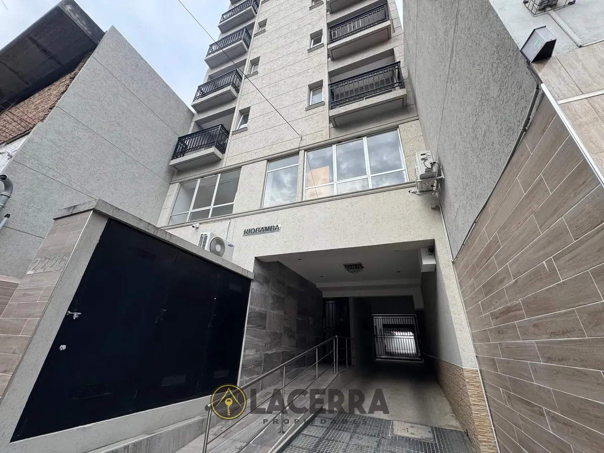 Two-room apartment with balcony in General San Martín