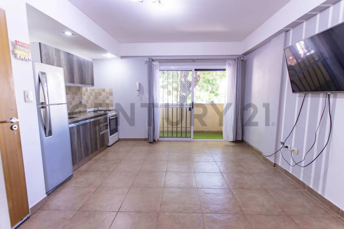 PH с 1 спальней и двумя комнатами в Vélez Sarsfield, с балконами